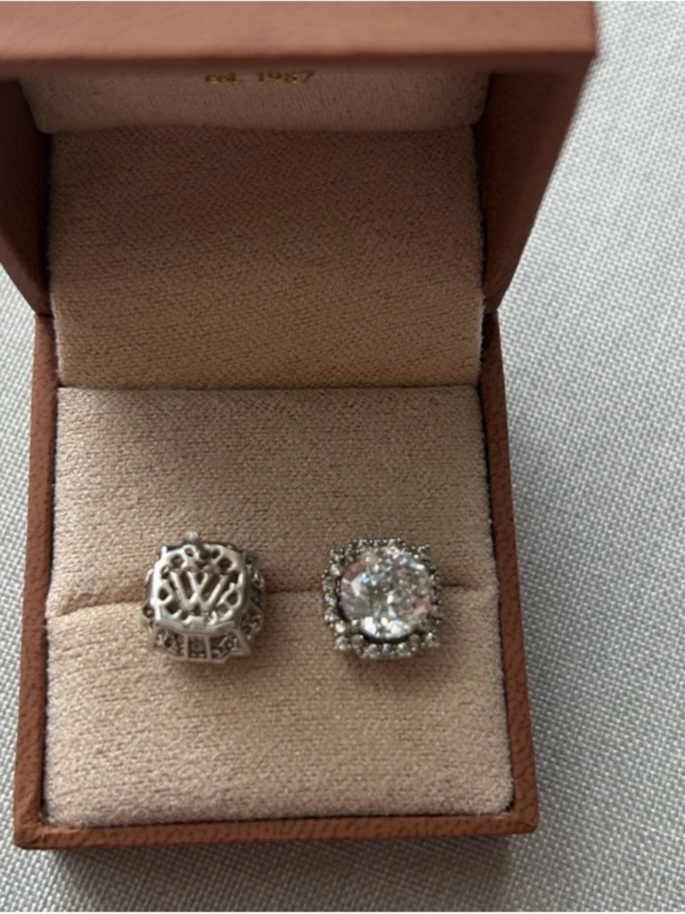 Vintage Earrings - Picture 2 of 2